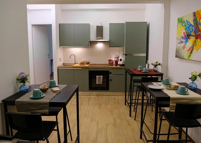 Appia478 - Chiacchiopm Guest house 4*