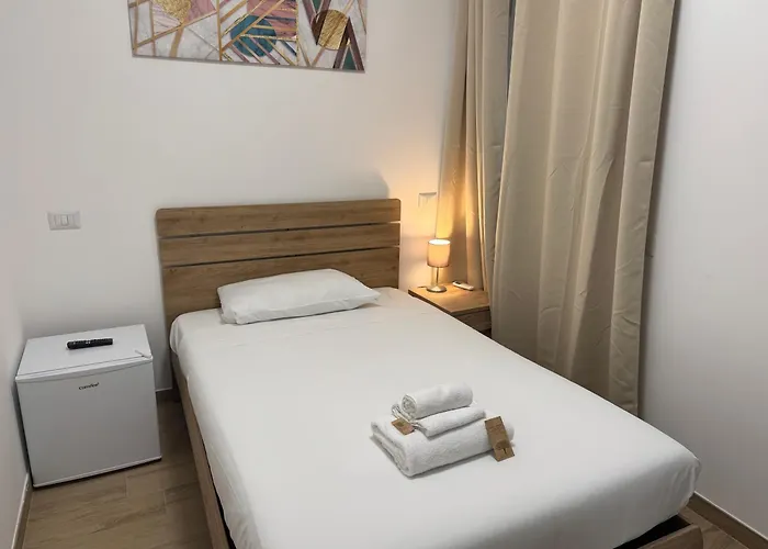 Guest house Appia478 - Chiacchiopm 4*